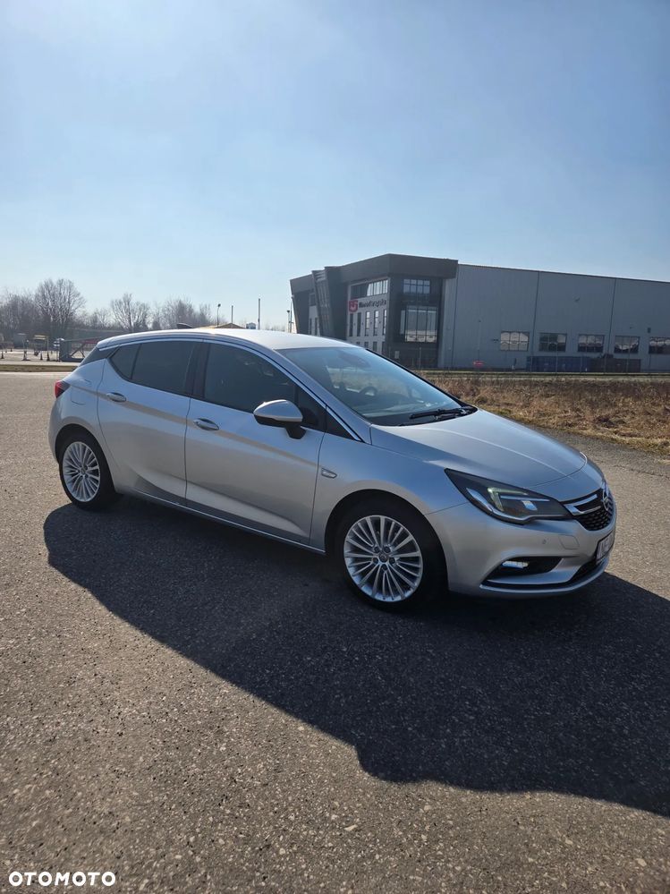 Opel Astra 1.4 Turbo Start/Stop Innovation - 2