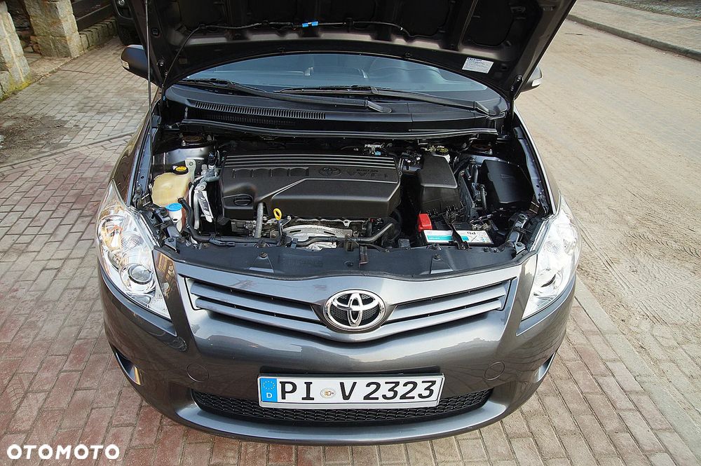 Toyota Auris 1.33 VVT-i - 19