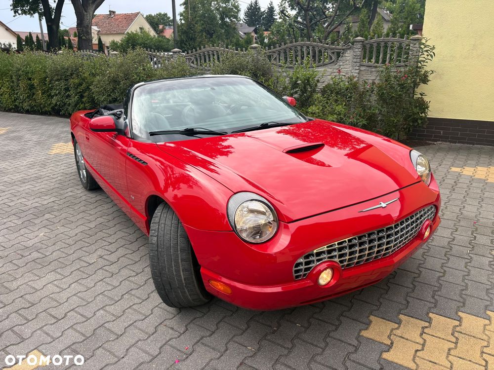 Ford Thunderbird - 2