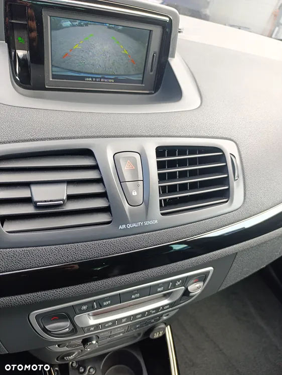 Renault Megane 1.5 dCi Limited EDC - 31