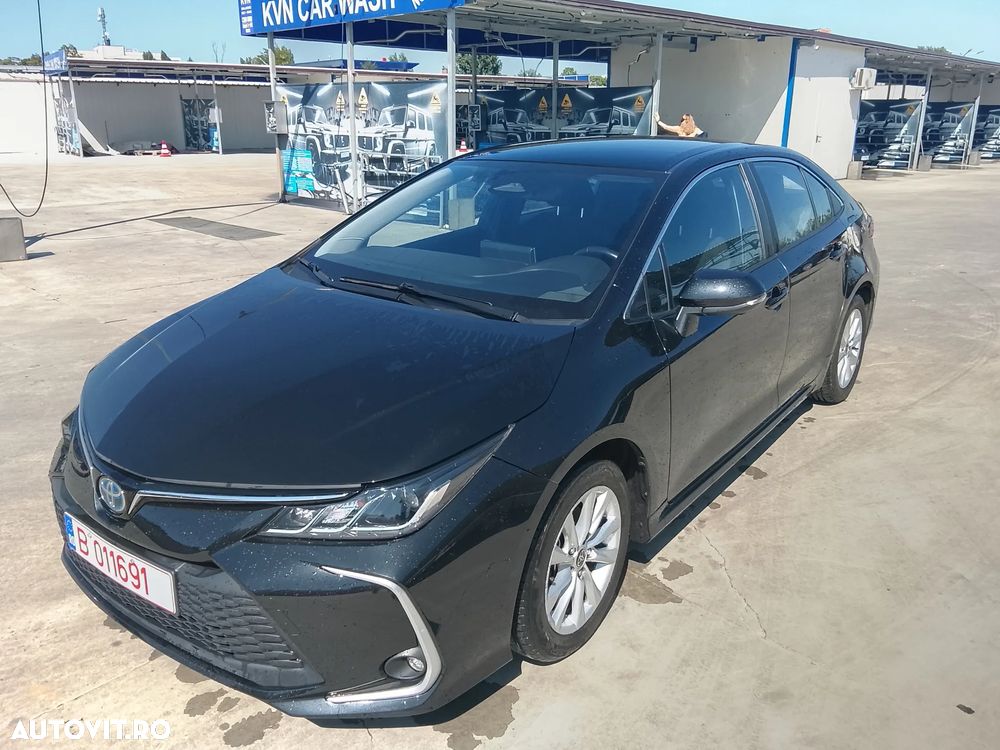 Toyota Corolla 1.8 HSD Business - 3