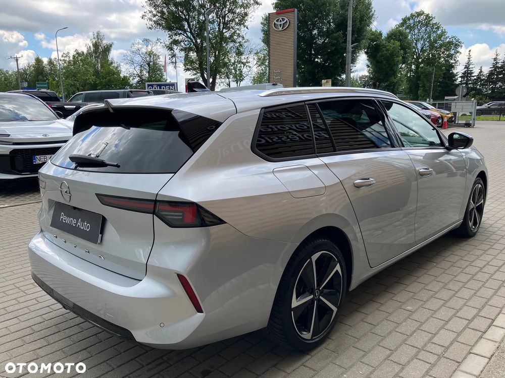 Opel Astra 1.2 T Elegance S&S - 10