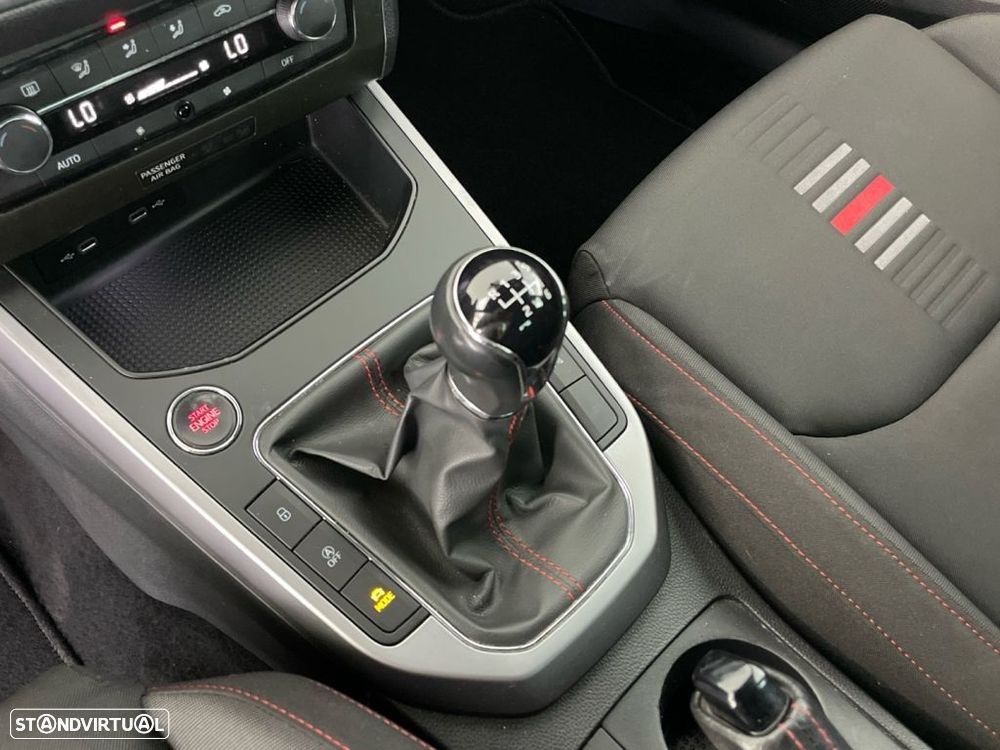 SEAT Arona 1.0 TSI FR - 19