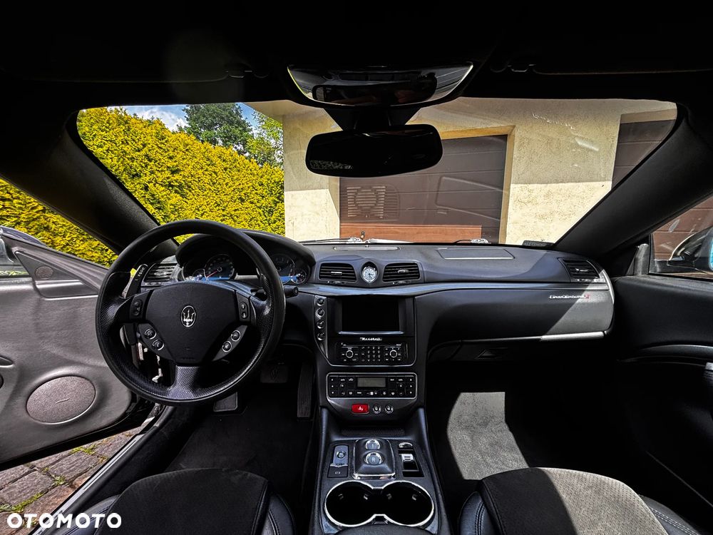 Maserati GranTurismo S - 16