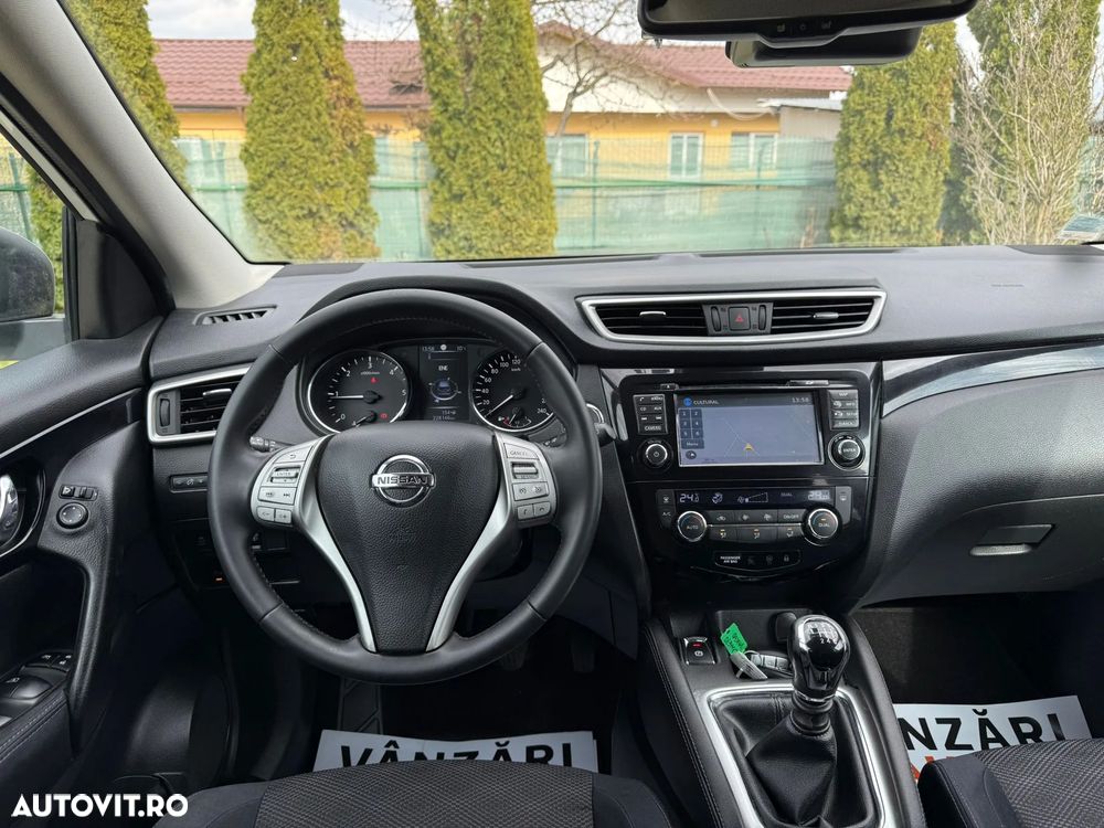 Nissan Qashqai 1.5 DCI N-Connecta - 10