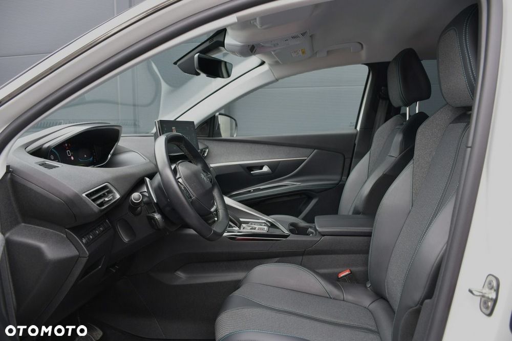Peugeot 3008 1.6 PureTech Hybrid PHEV Allure Pack S&S EAT8 - 17