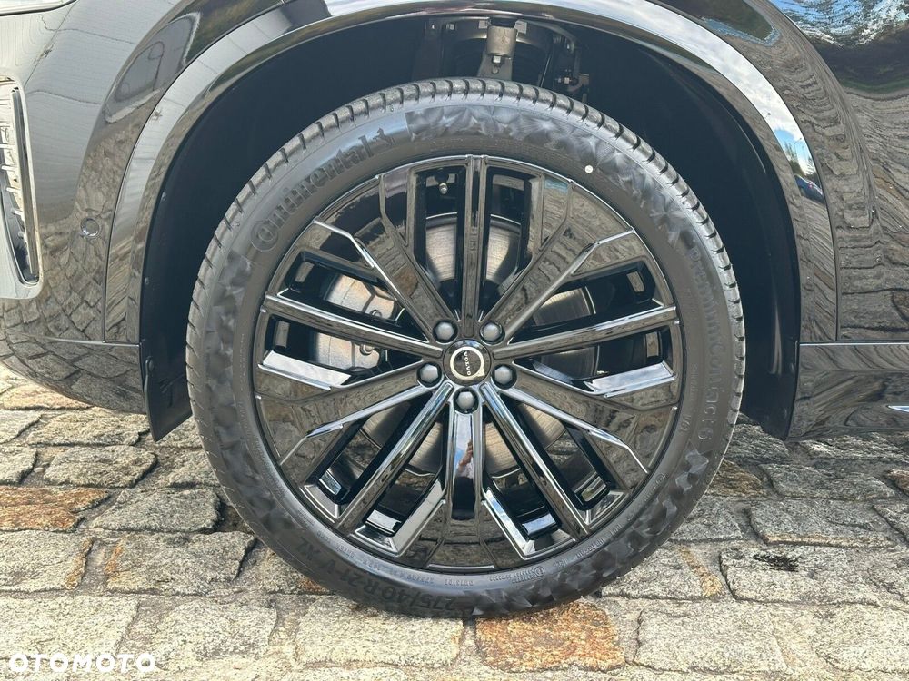 Volvo XC 90 - 25