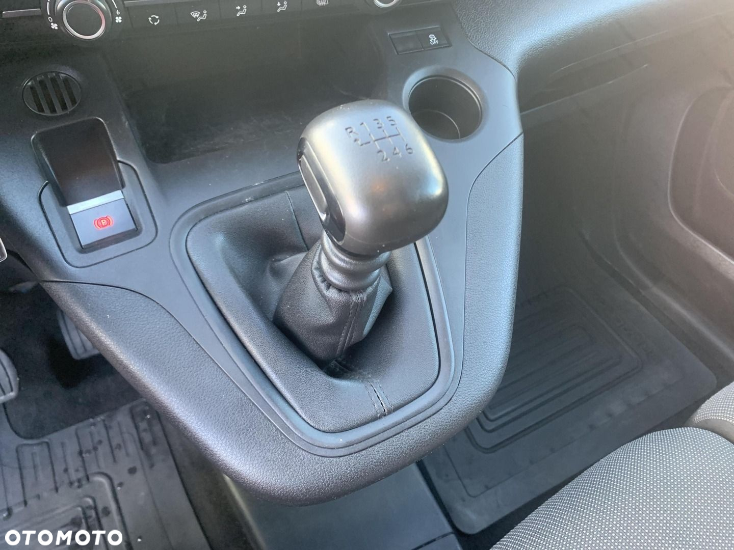 Toyota PROACE CITY - 21
