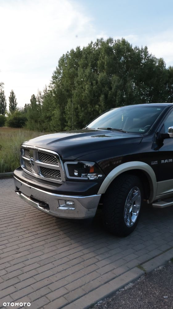 Dodge RAM 1500 5.7 4x4 - 10