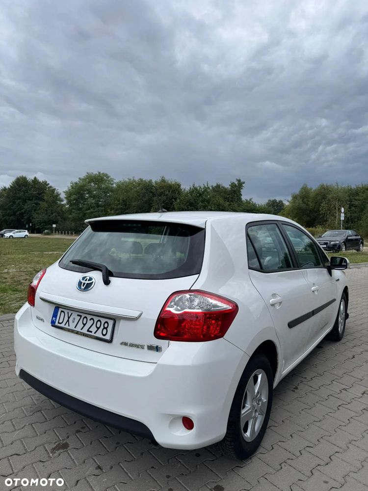 Toyota Auris 1.8 HSD Luna - 7