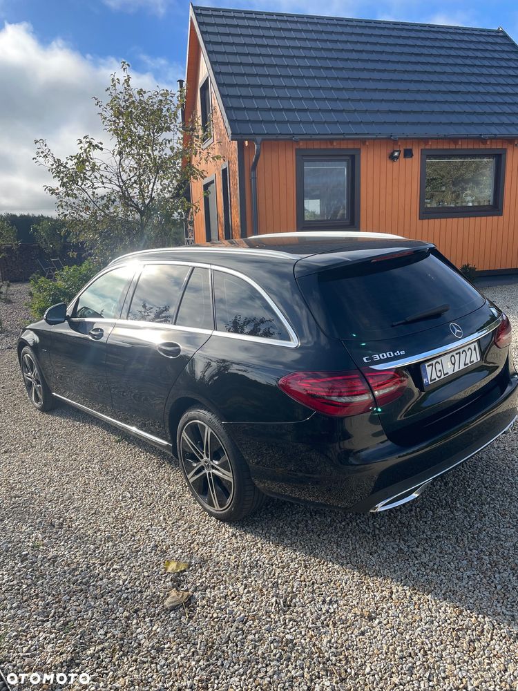 Mercedes-Benz C-Class 2021 photo 3