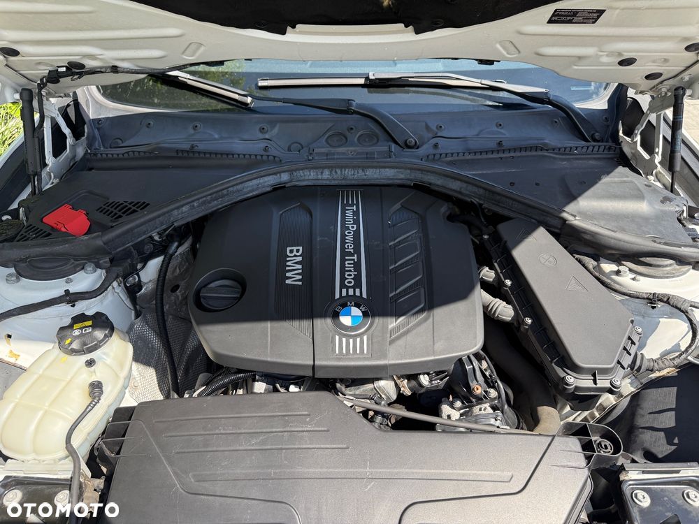 BMW Seria 3 320d Sport Line - 18