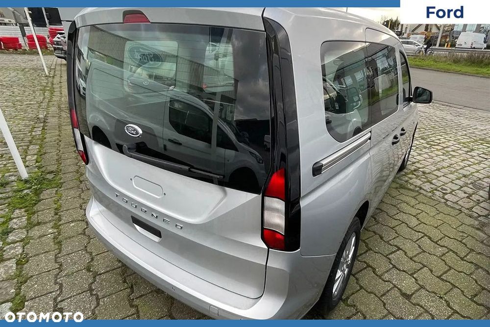 Ford Tourneo Connect - 4