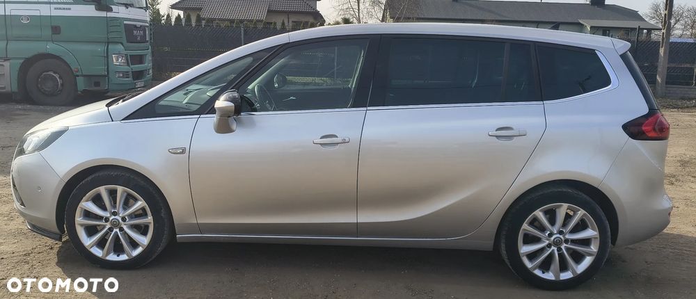 Opel Zafira - 8
