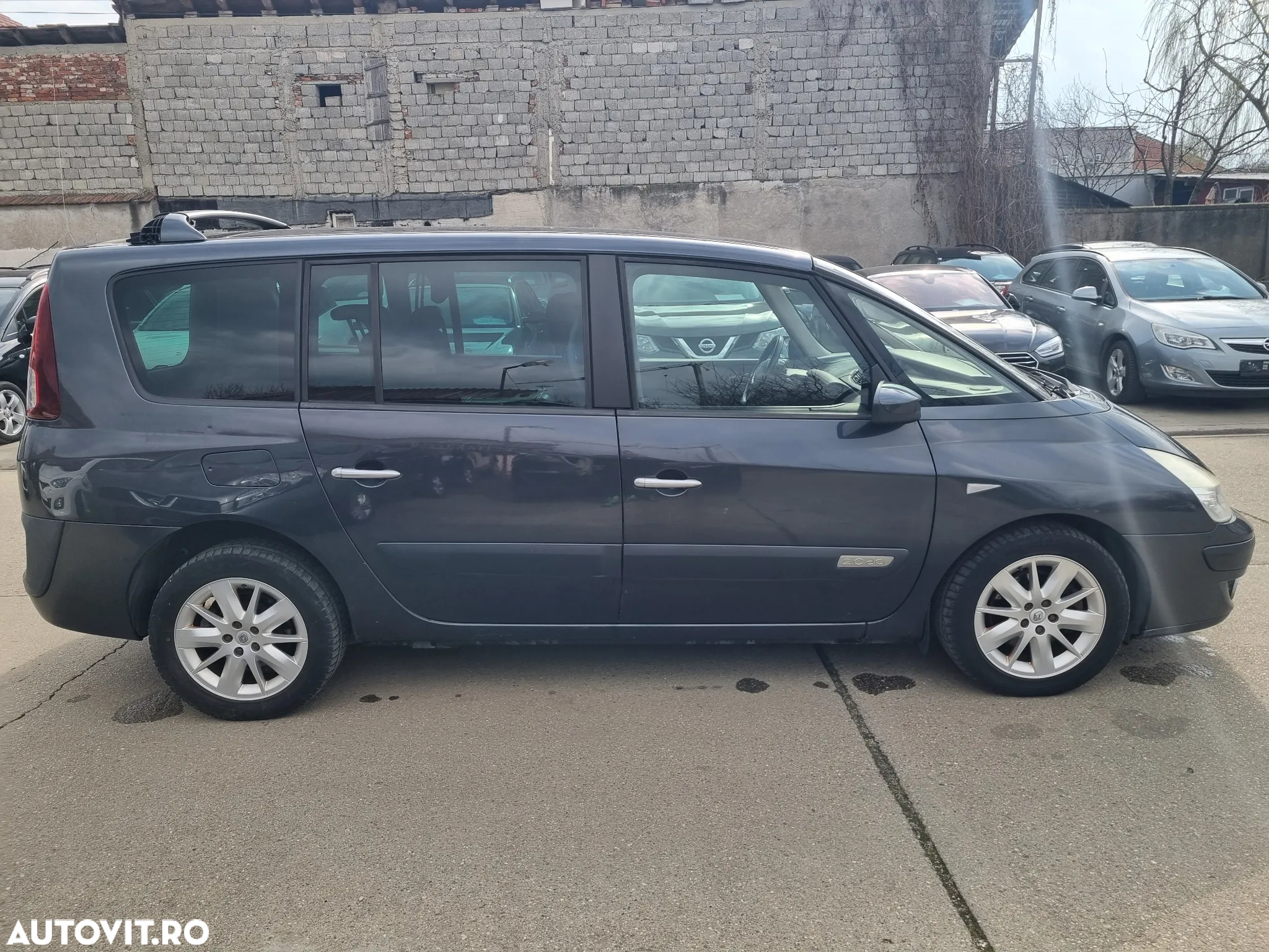 Renault Grand Espace 2.0 dCi FAP Dynamique - 18