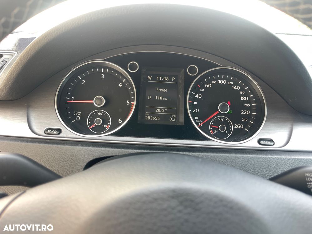 Volkswagen Passat 2.0 TDI BlueMotion Tehnology DSG Comfortline - 38