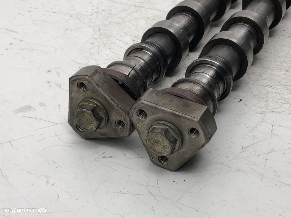 Árvore de cames Usado RENAULT ESPACE III 2.2 dCi | 10.00 - 10.02 REF. MOTOR G9T7... - 2