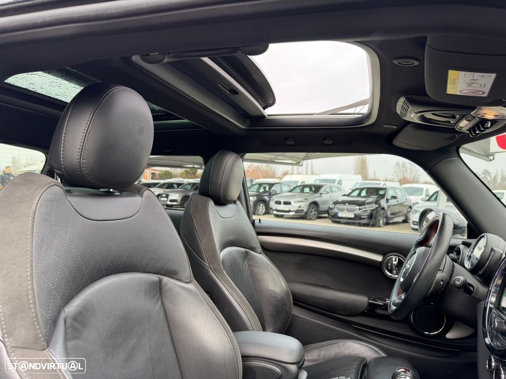 MINI 3 Portas Cooper D - 11