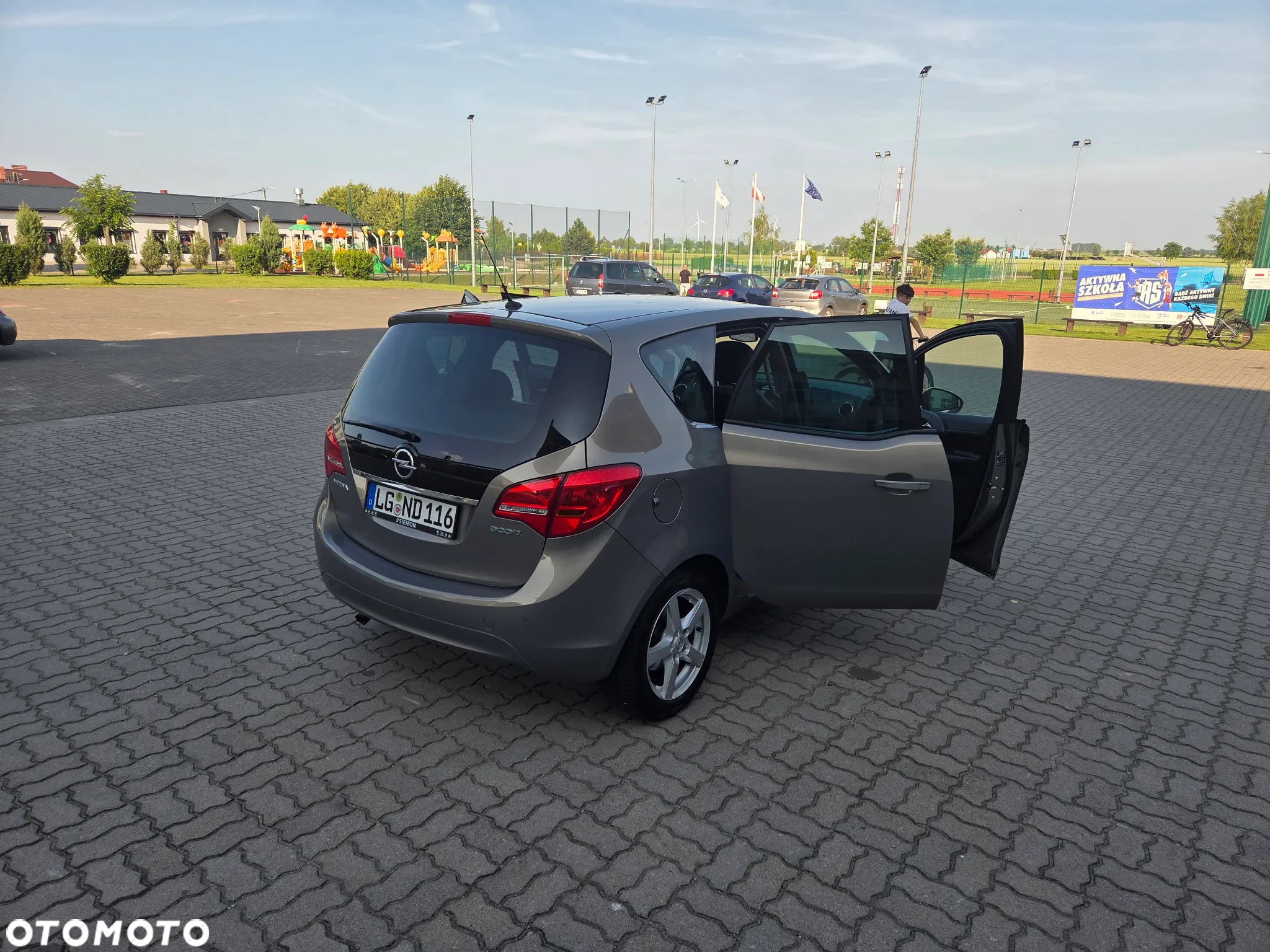 Opel Meriva - 9
