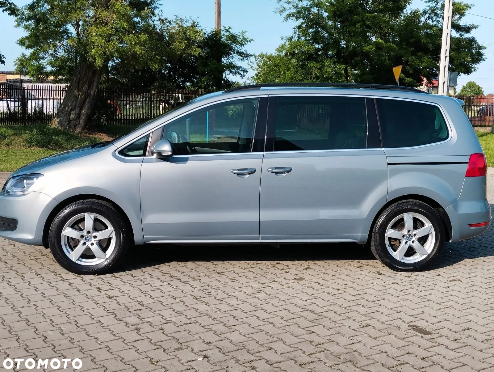 Volkswagen Sharan 2.0 TDI DPF Exclusive Edition II - 7