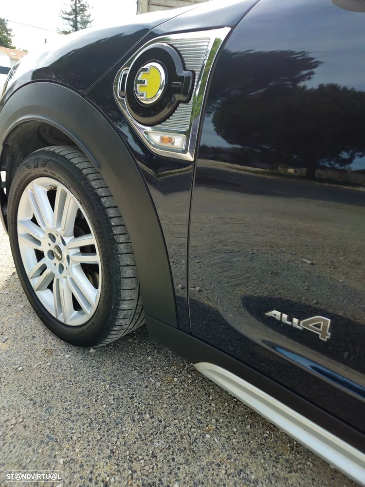 MINI Countryman Cooper SE ALL4 Auto - 13