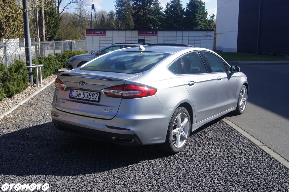 Ford Fusion - 20