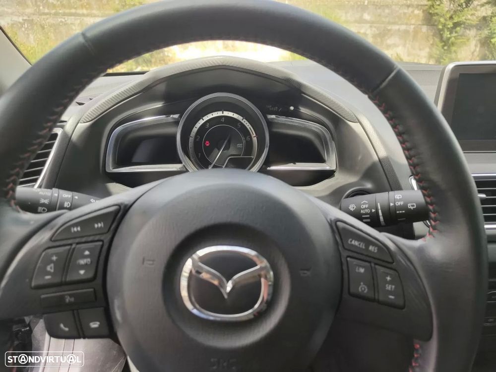 Mazda 3 Hatchback 1.5 Sky-D Excellence Pack HT Navi - 20
