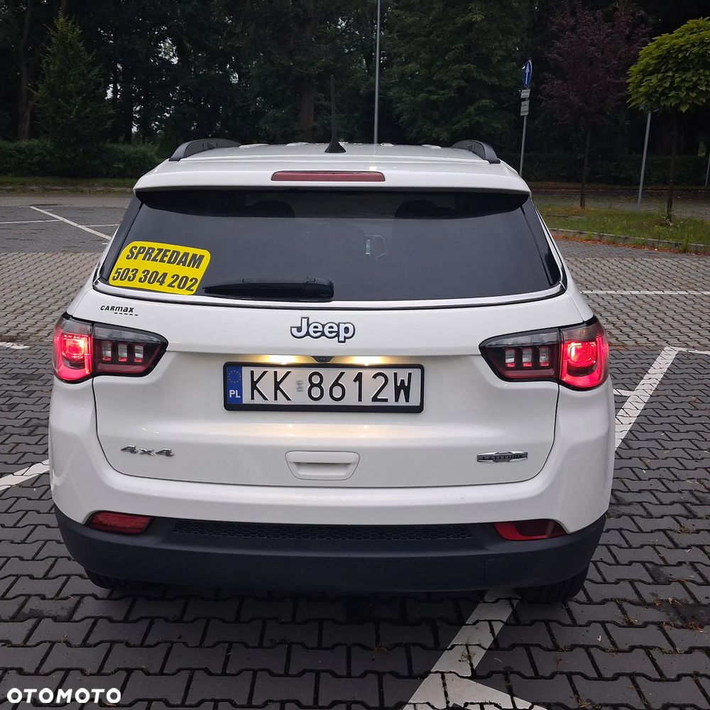 Jeep Compass - 4
