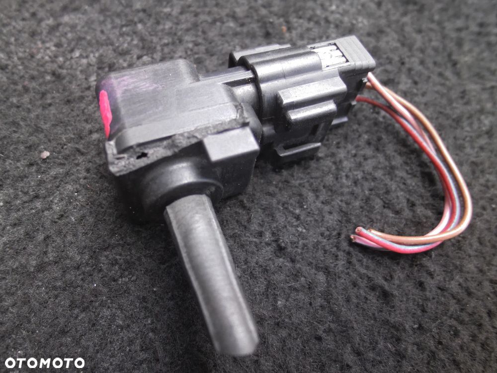 MAZDA PREMACY CZUJNIK CIŚNIENIA W KOLEKTORZE MAP SENSOR E1T10372 WTYCZKA INSTALACJA POSIADAM 2 SZT - 2