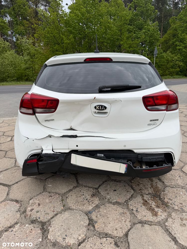 Kia Rio 1.4 crdi L - 6
