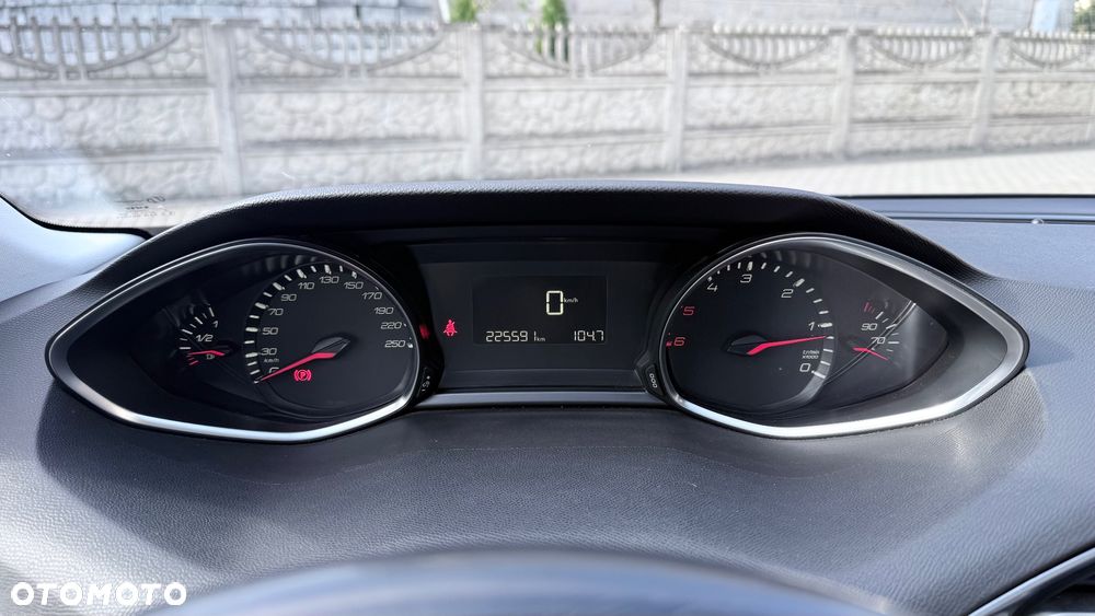 Peugeot 308 BlueHDi 120 Stop & Start Active - 18