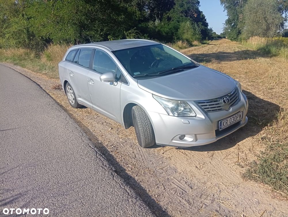 Toyota Avensis 2.0 D-4D Sol - 12