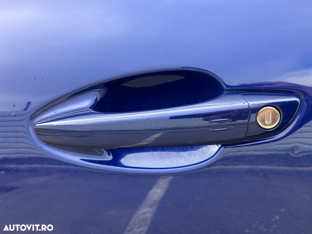 Peugeot 3008 1.6 BlueHDI S&S EAT6 Allure - 11