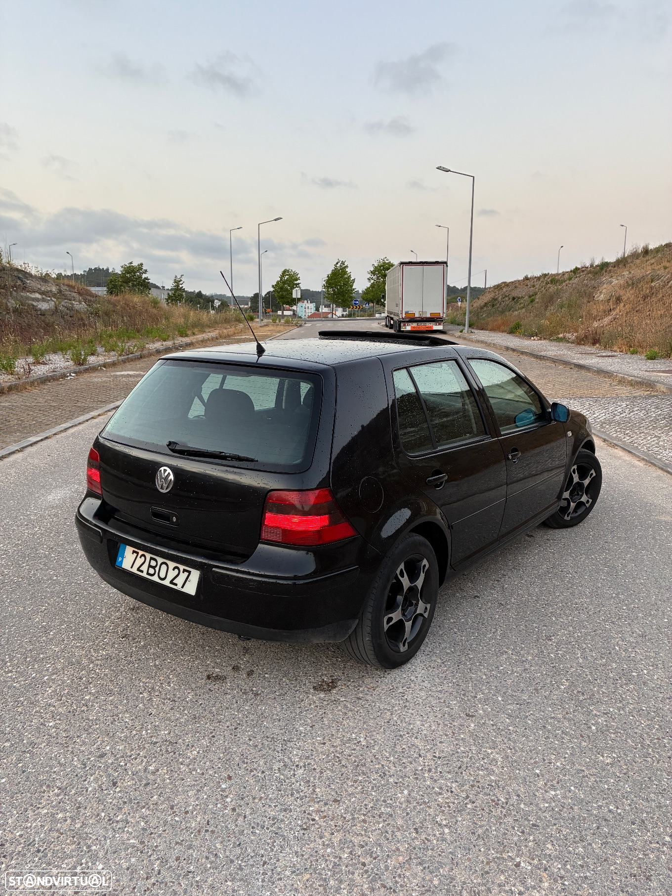 VW Golf 1.9 TDi Highline - 3