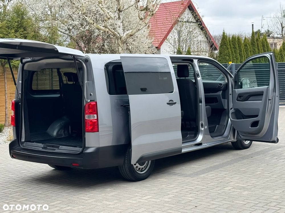 Opel Vivaro - 11