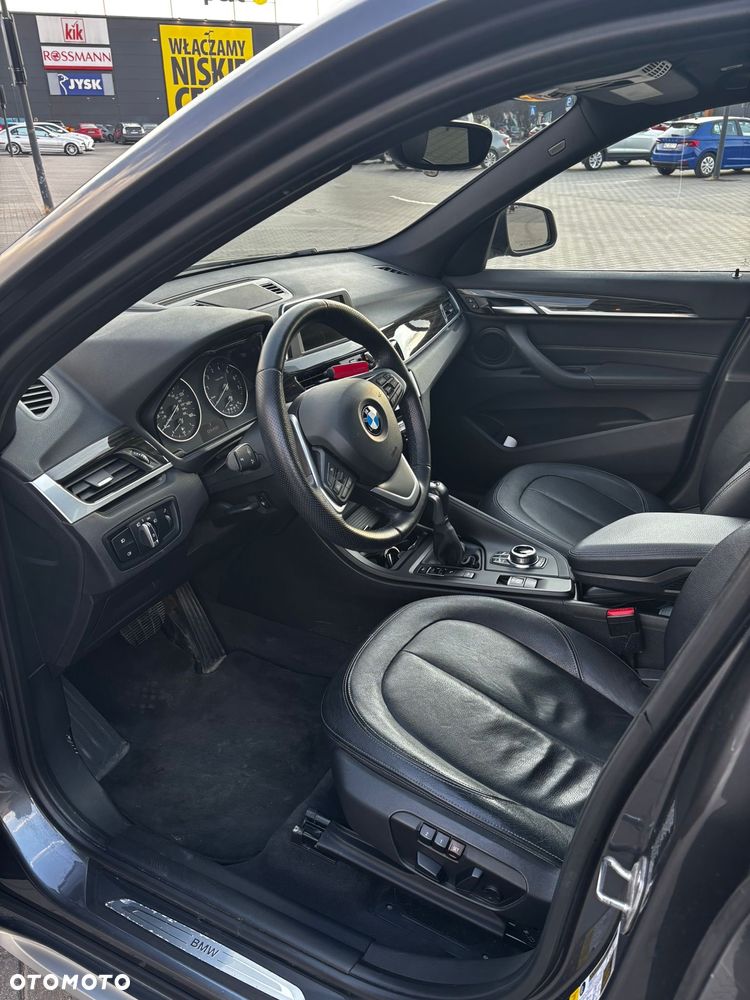 BMW X1 xDrive25i xLine - 8