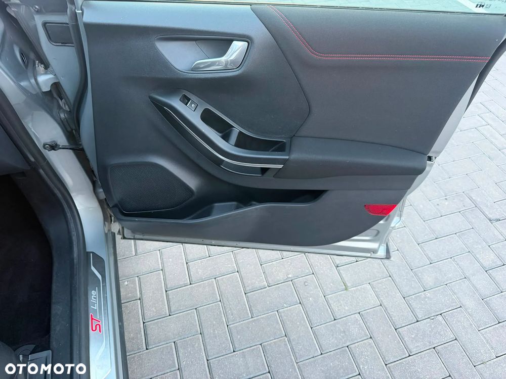 Ford Puma 1.0 EcoBoost Hybrid ST-LINE - 17