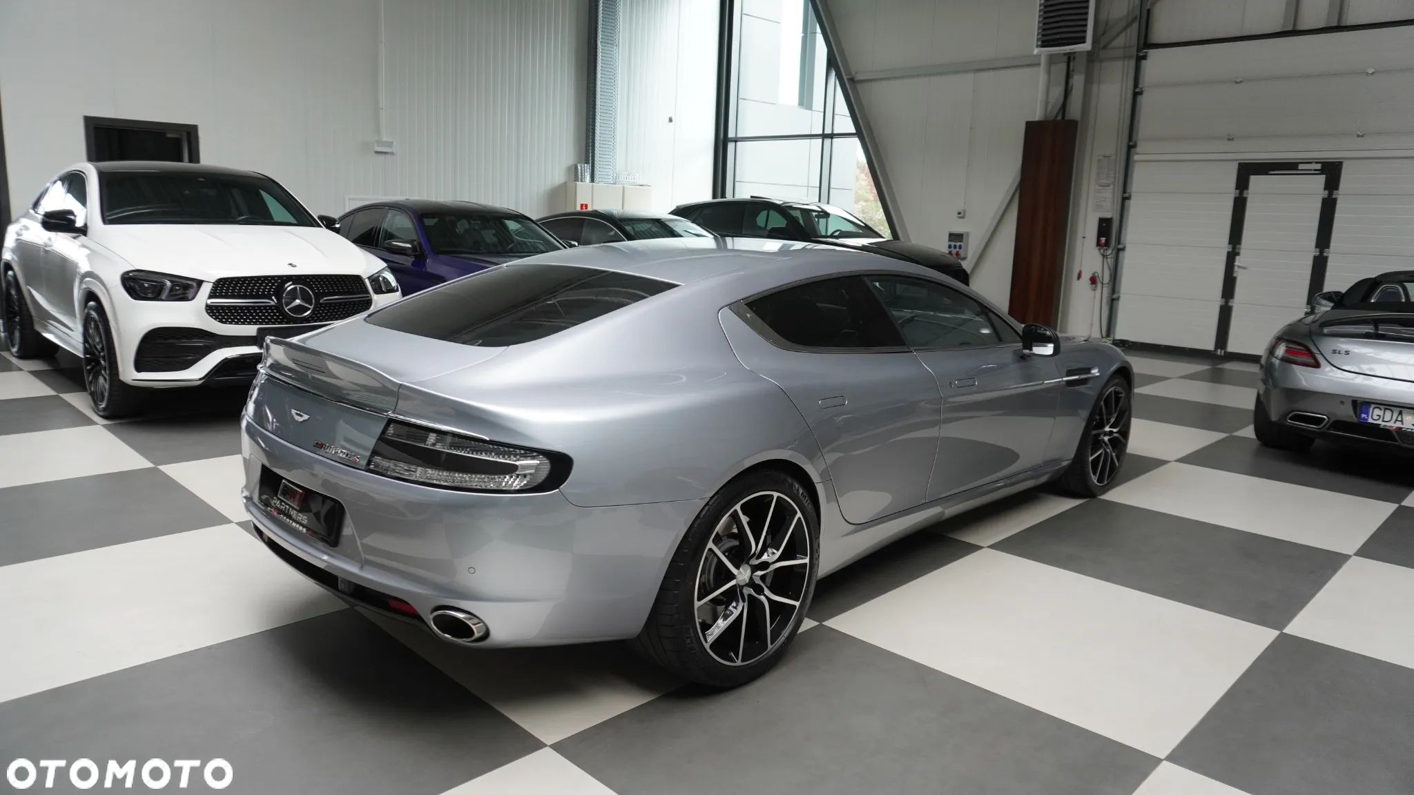 Aston Martin Rapide S - 18