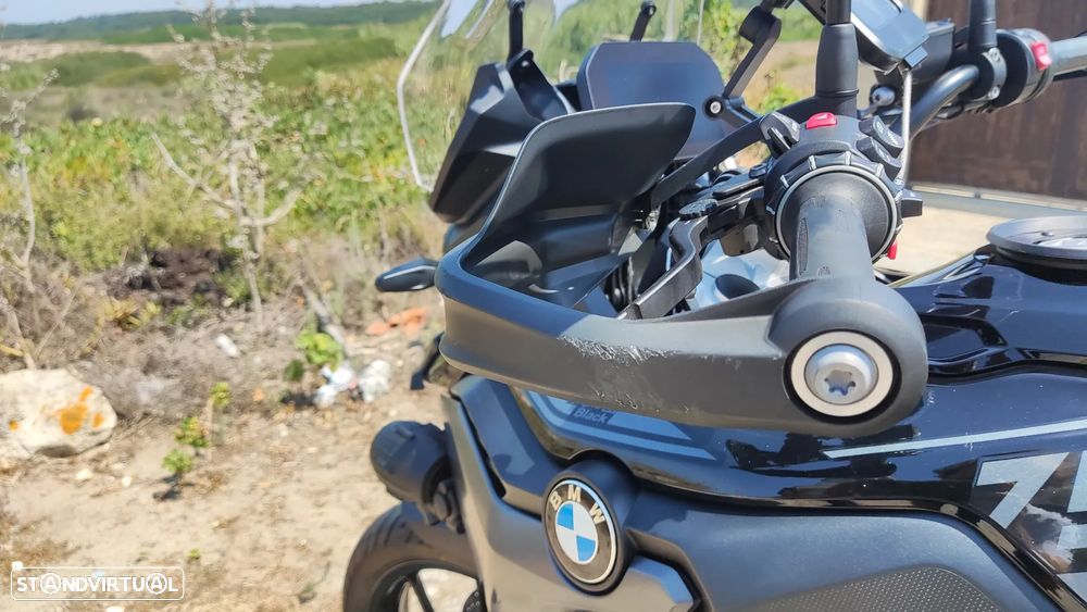 BMW F 750 GS Triple Black - 20
