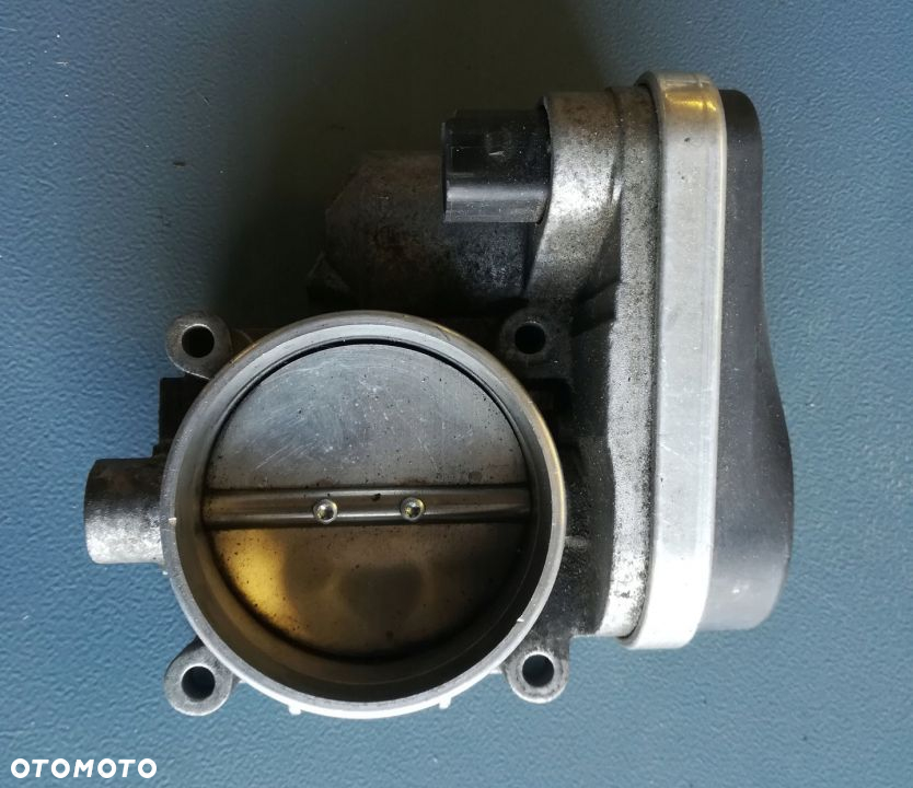BMW E60 E61 E90 E91 E92 PRZEPUSTNICA 7516946 - 2