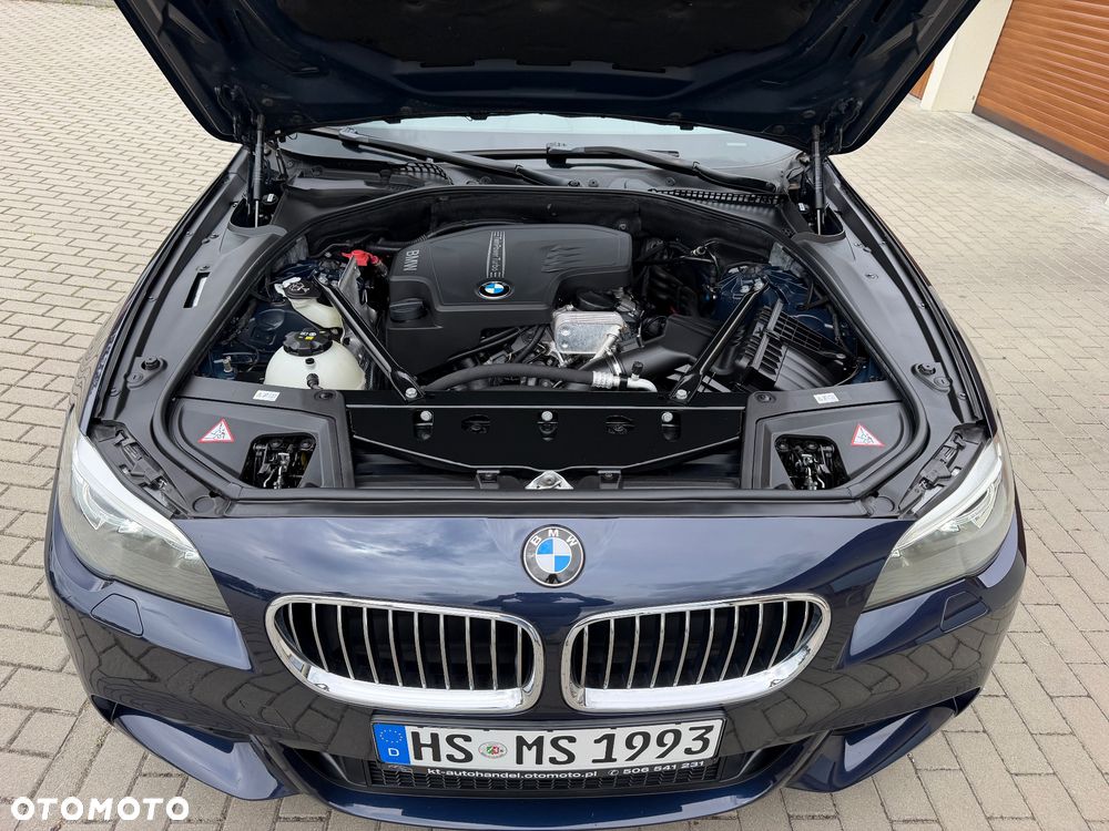 BMW Seria 5 520i Sport-Aut - 26