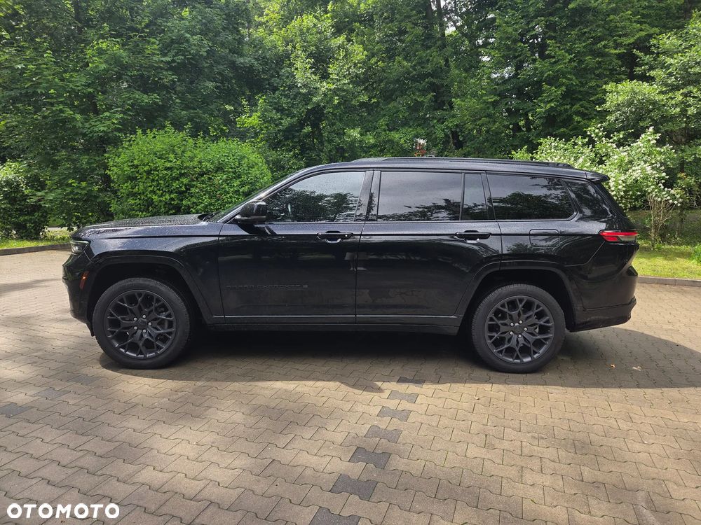 Jeep Grand Cherokee - 14