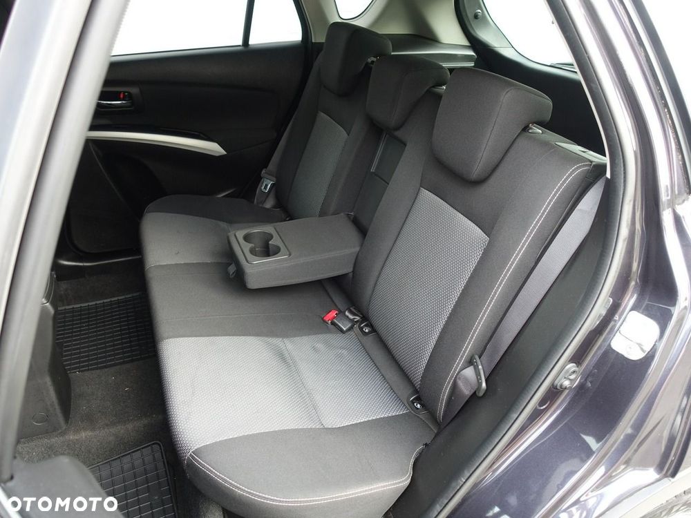 Suzuki SX4 S-Cross - 18