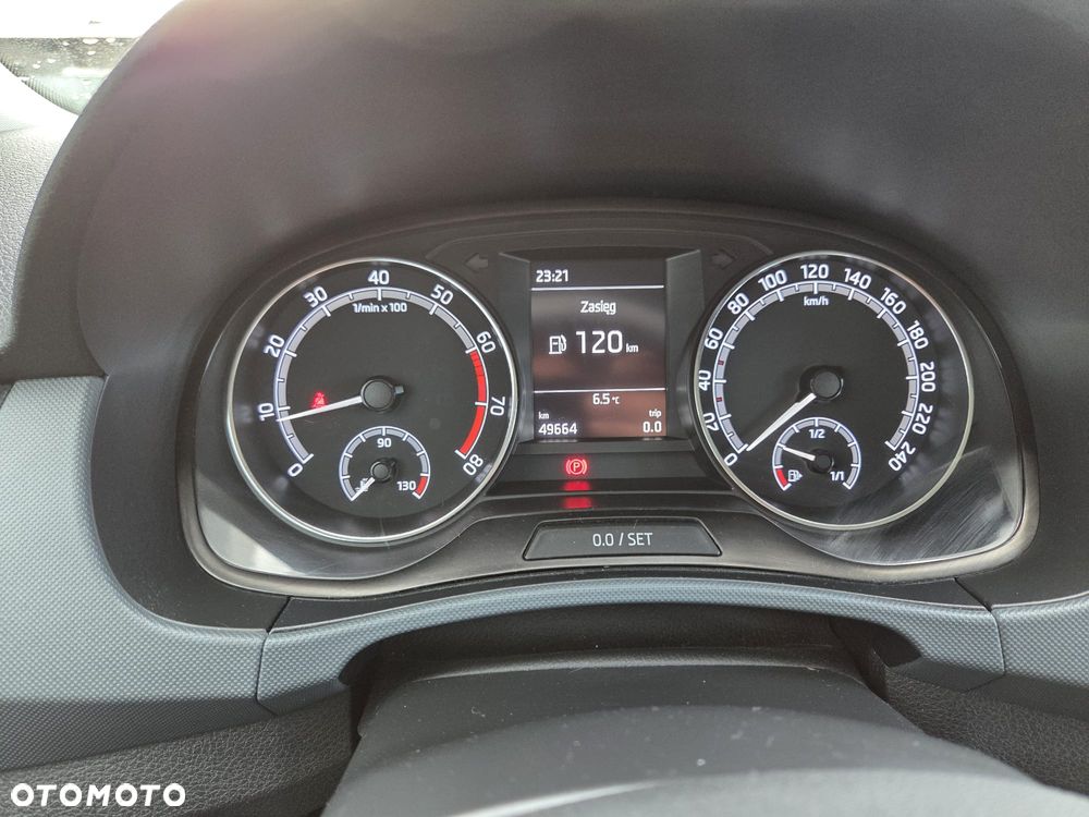 Skoda Fabia 1.0 MPI Ambition - 7