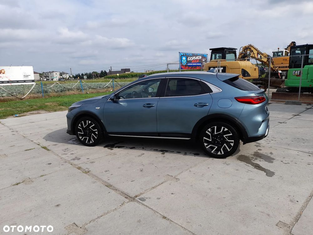 Kia XCeed 1.5 T-GDI M - 13