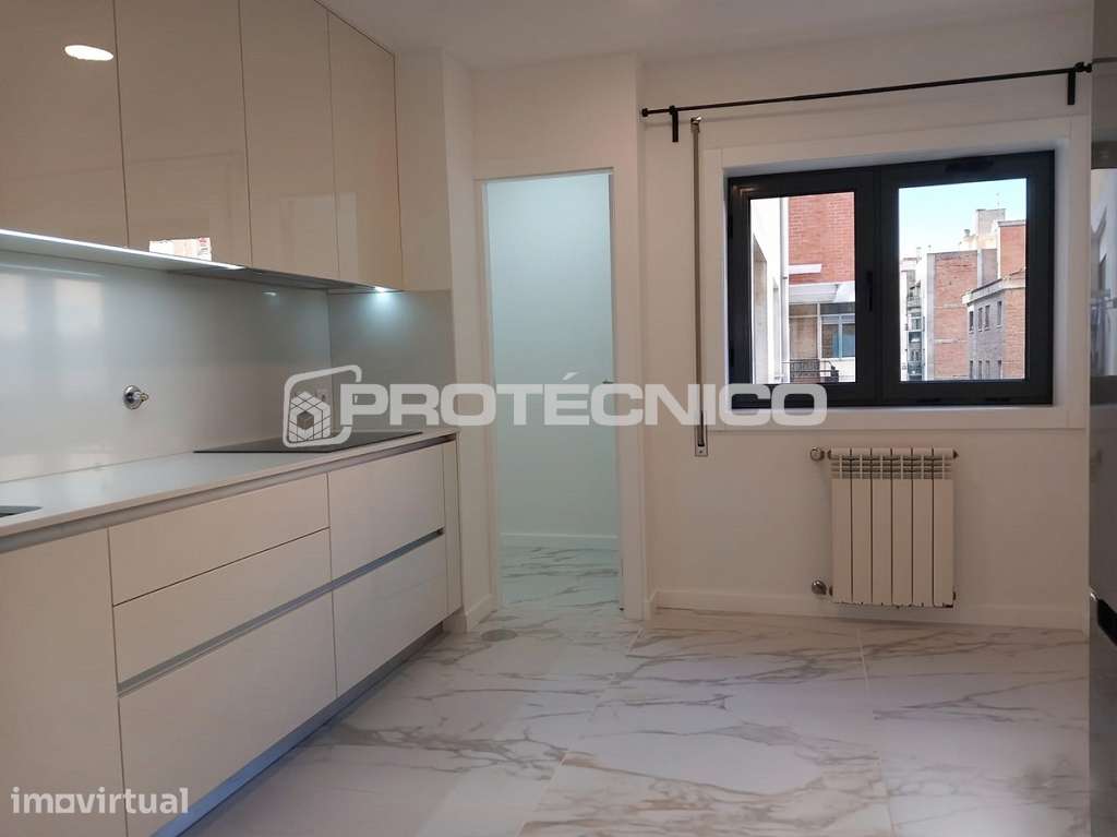 Apartamento T2 - Barrocas - Grande imagem: 2/14