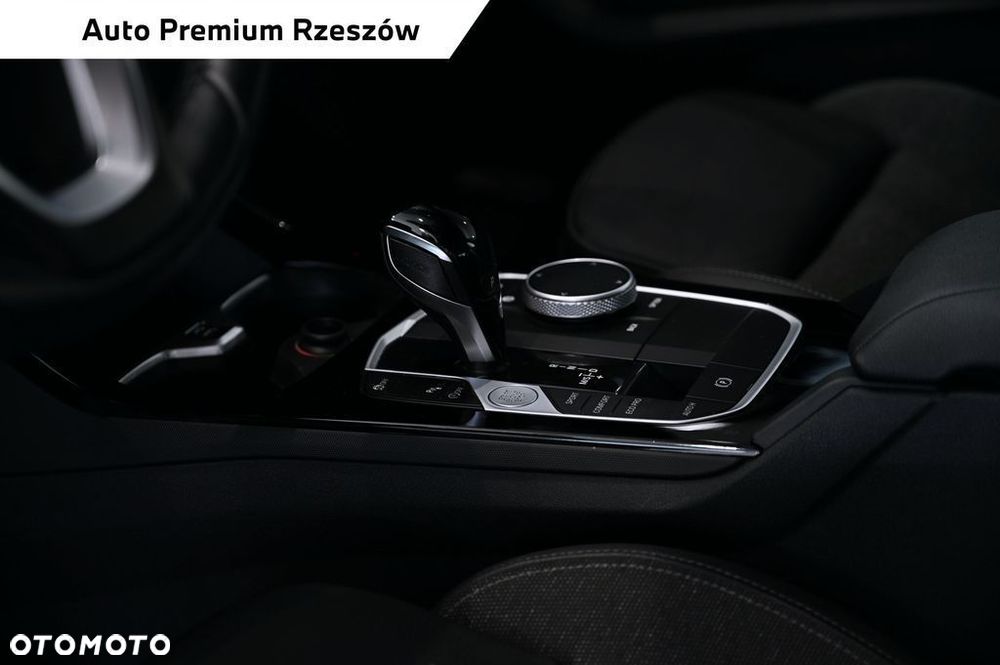 BMW Seria 2 218d M Sport - 7