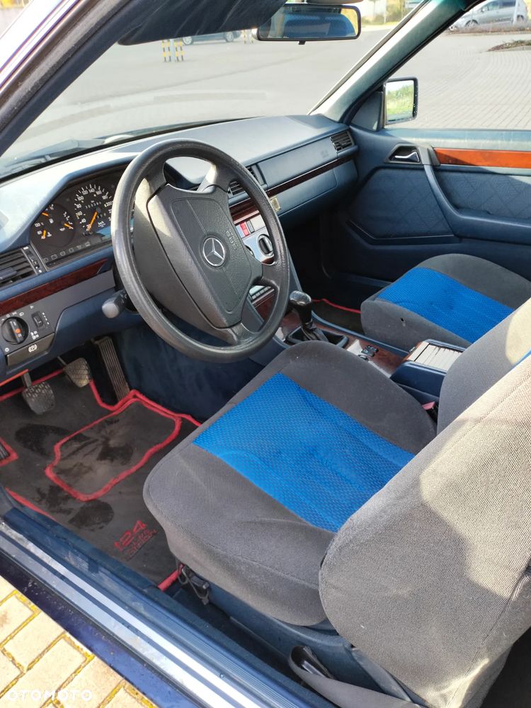 Mercedes-Benz W124 (1984-1993) - 6