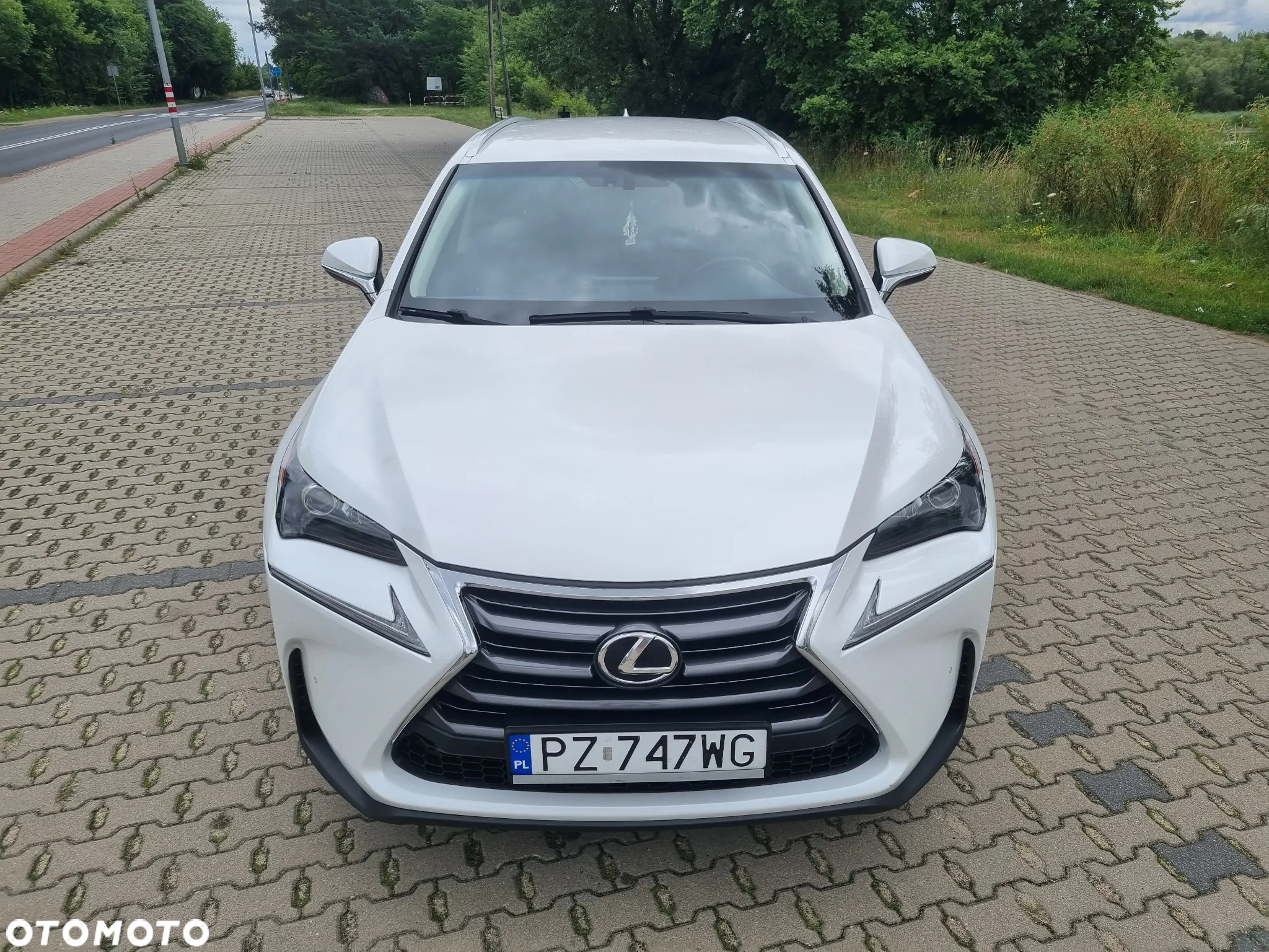 Lexus NX 200t Comfort AWD - 4