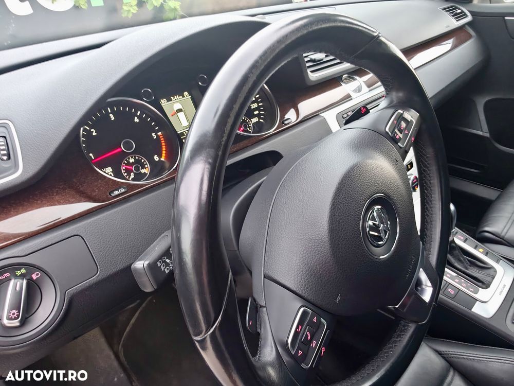 Volkswagen Passat 2.0 TDI 4Motion DSG BlueMotion Tech Comfortline - 11